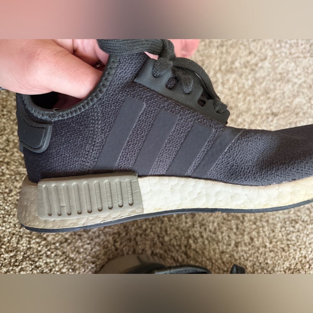Adidas NMD R1 - Picture 7 of 10